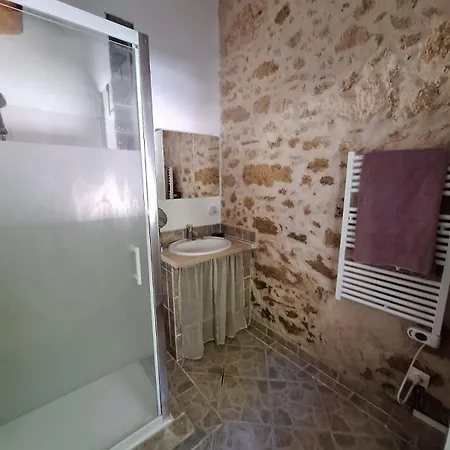 La Ferme Aux Oeufs Bleus *